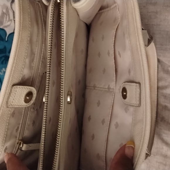 Purse - Picture 2 of 4